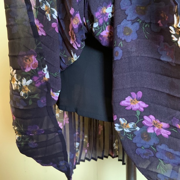 Dex pleated & lace floral midi twirl dress - Picture 7 of 9